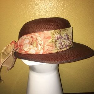 NWOT Costa y Soler lightweight brimmed hat‎ w bow